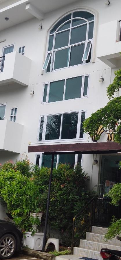 Hotel Maesot Siri Mae Sot Esterno foto