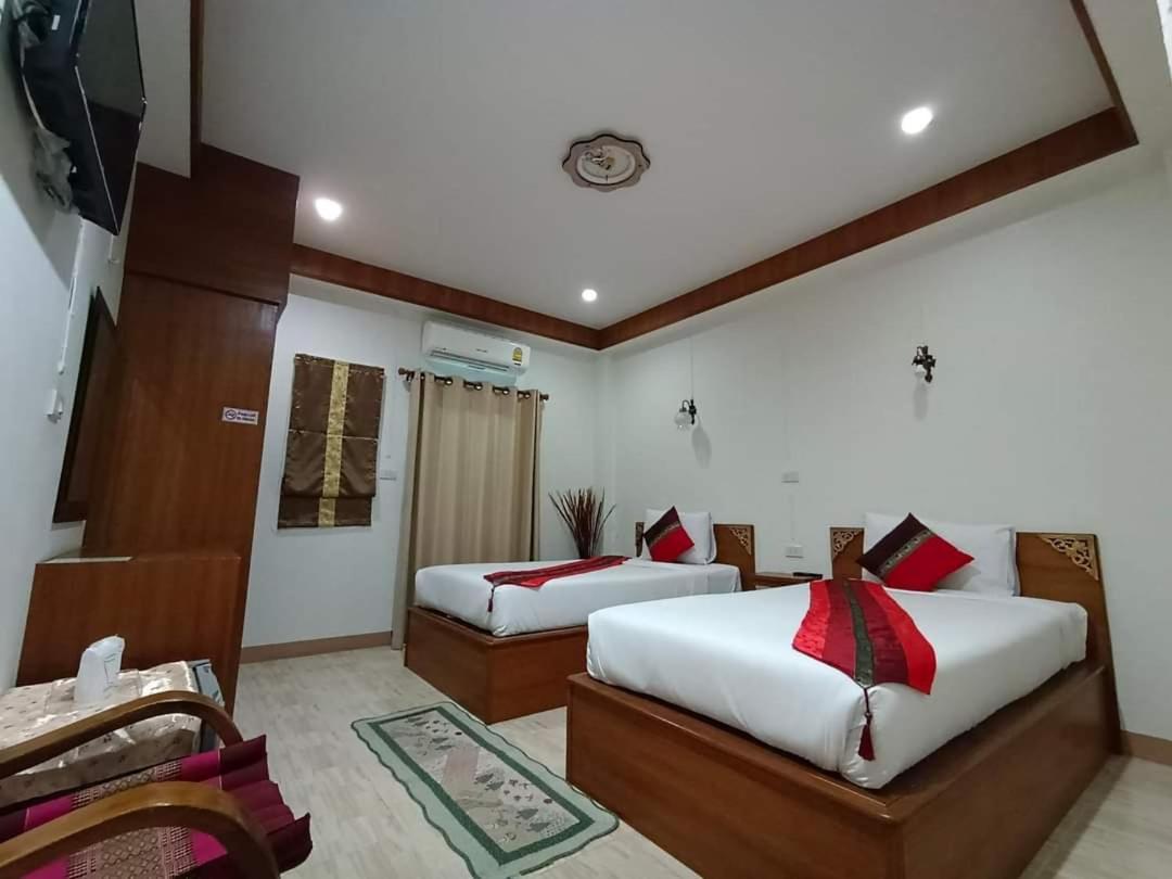 Hotel Maesot Siri Mae Sot Esterno foto