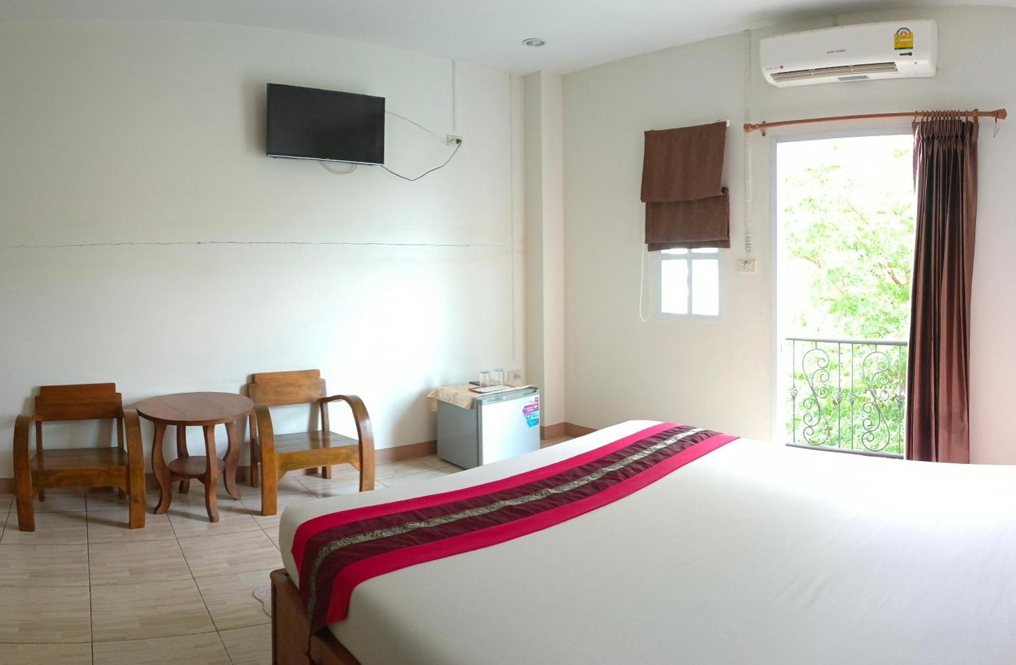 Hotel Maesot Siri Mae Sot Esterno foto