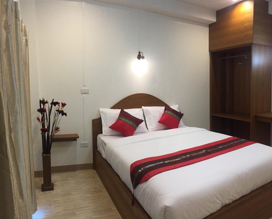 Hotel Maesot Siri Mae Sot Esterno foto