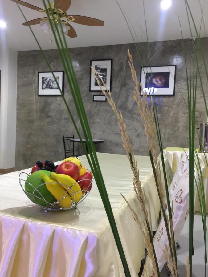 Hotel Maesot Siri Mae Sot Esterno foto